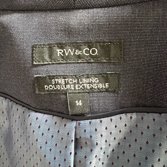 Beautiful RW&co blazer - Picture 9 of 14